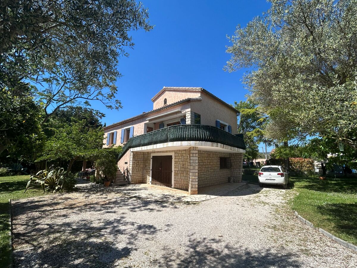 Appartement - Pierrefeu du var