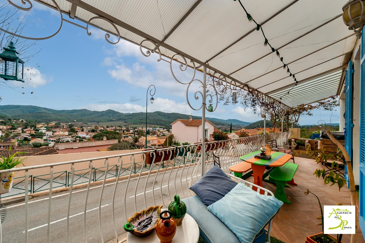 Maison - pierrefeu du var