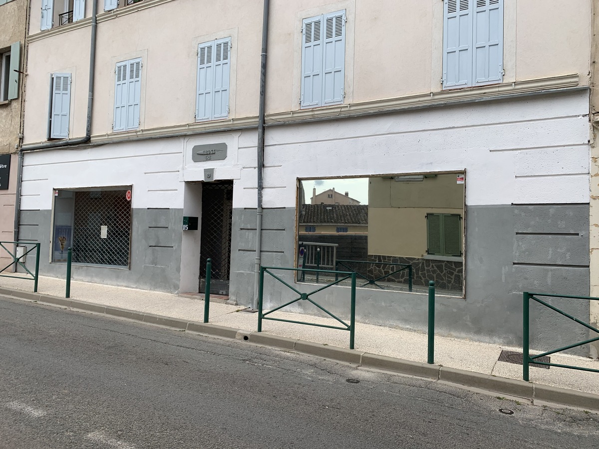 Local commercial - Pierrefeu-du-Var