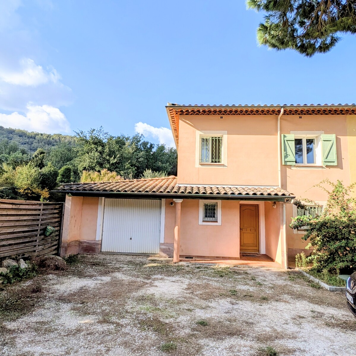 Maison mitoyenne - Collobrières