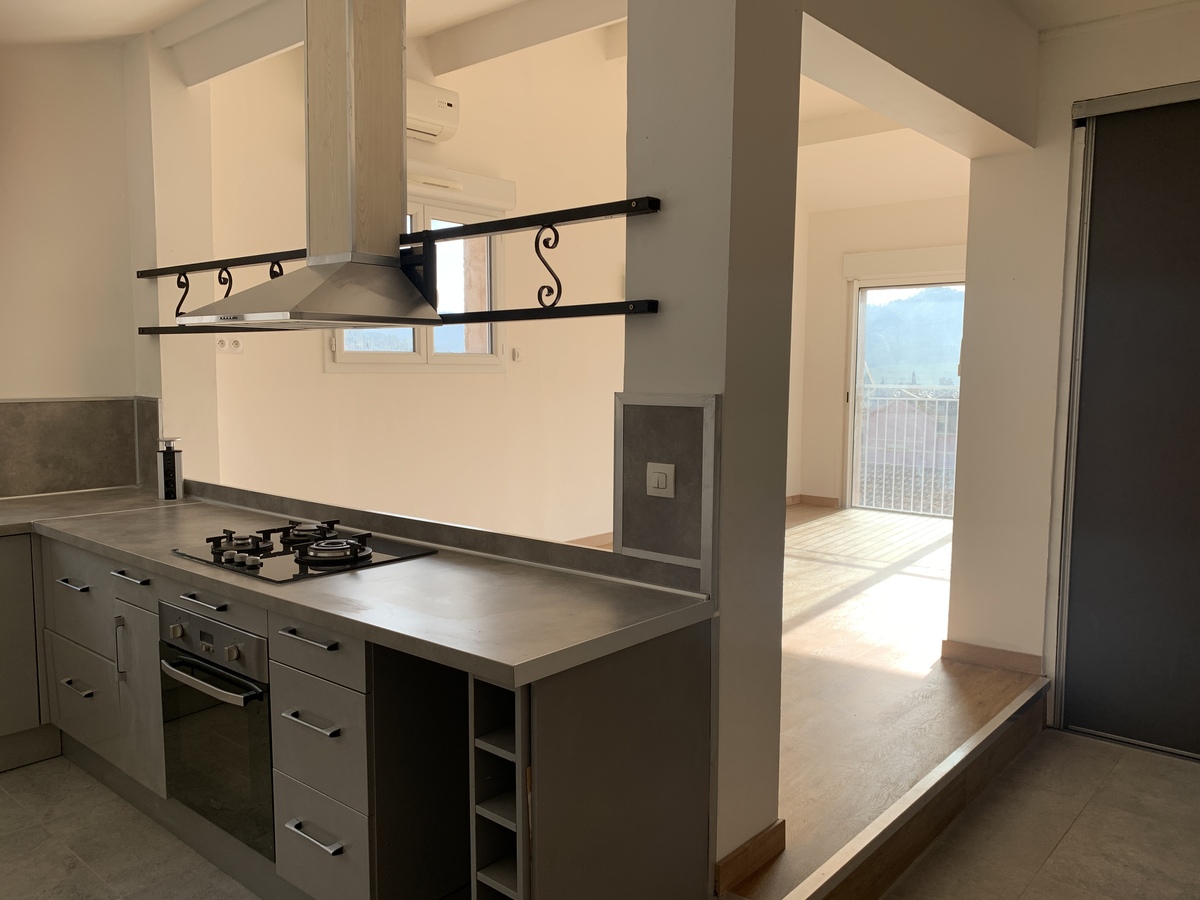 Appartement - Pierrefeu-du-Var