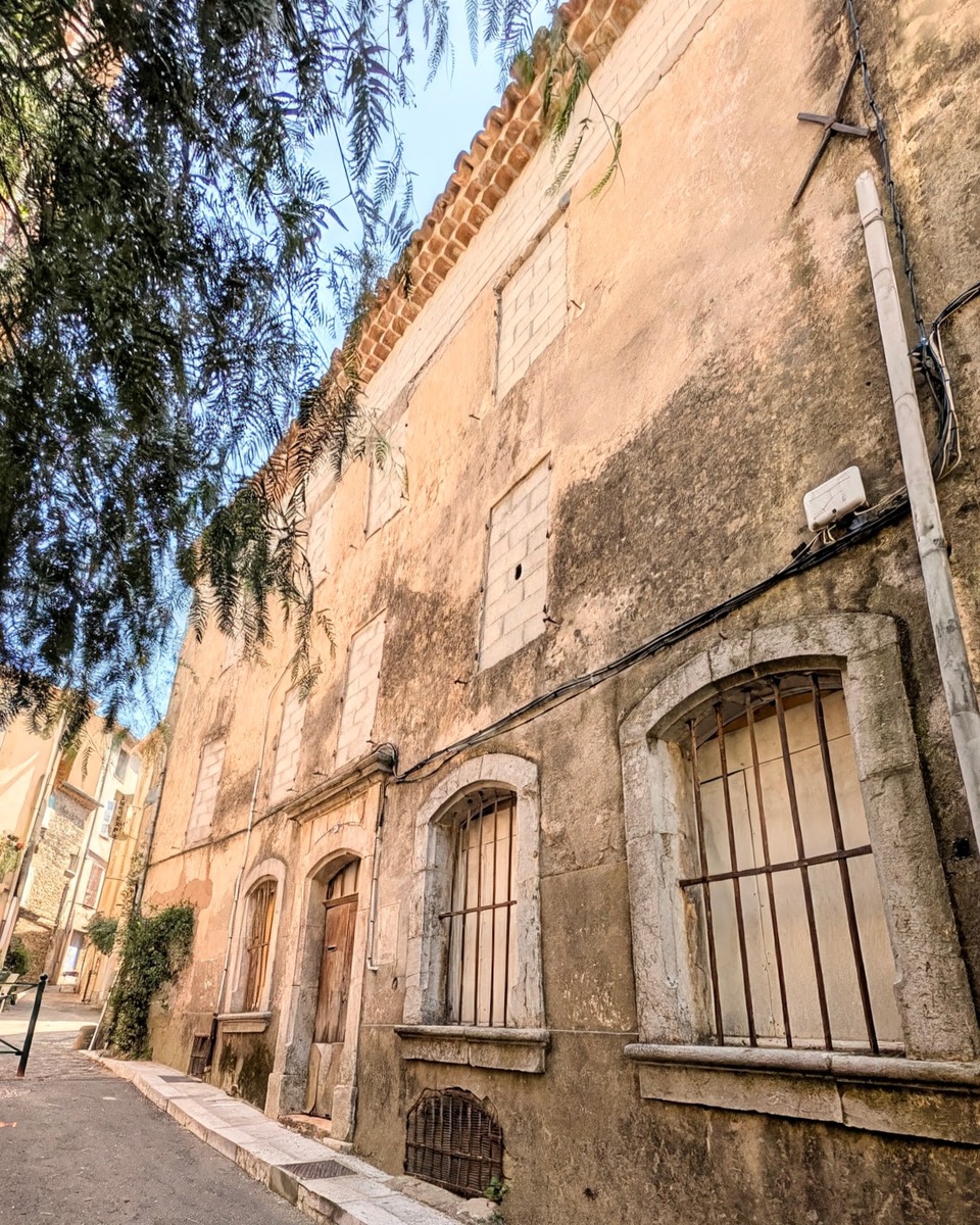 Maison - Collobri�res
